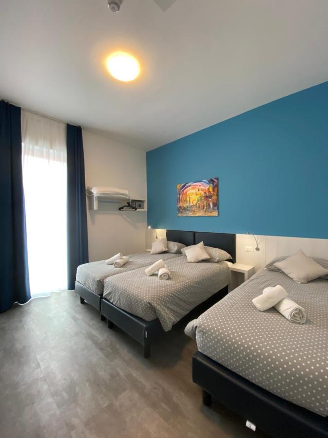 Hotel Aurora & Appartamenti Torbole Sul Garda Ngoại thất bức ảnh